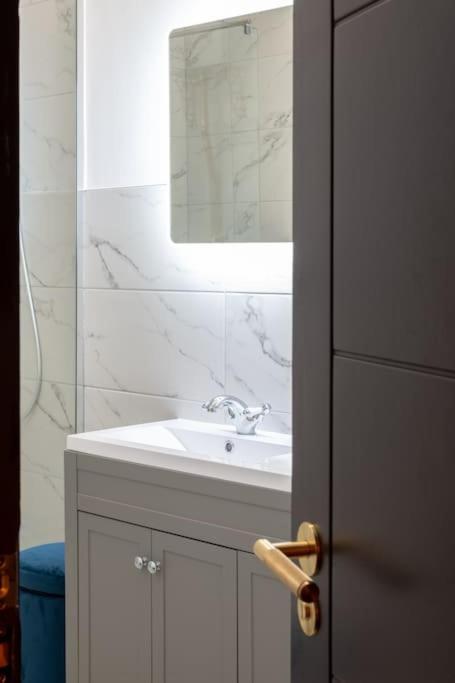 Stylish Beachfront Bolthole With Stunning Sea Views And Luxury Touches Herne Bay Exteriér fotografie