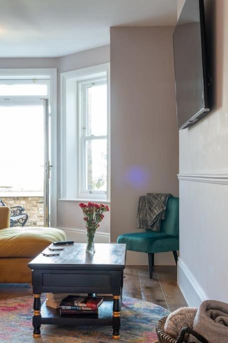 Stylish Beachfront Bolthole With Stunning Sea Views And Luxury Touches Herne Bay Exteriér fotografie