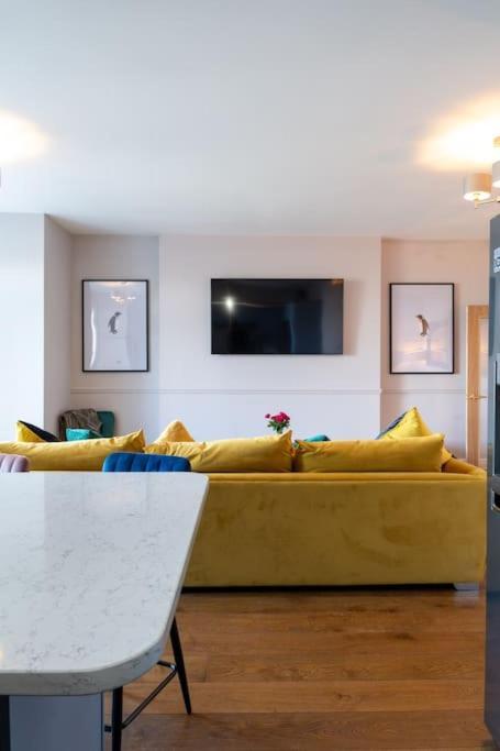 Stylish Beachfront Bolthole With Stunning Sea Views And Luxury Touches Herne Bay Exteriér fotografie