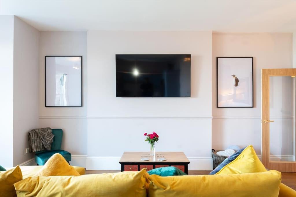 Stylish Beachfront Bolthole With Stunning Sea Views And Luxury Touches Herne Bay Exteriér fotografie